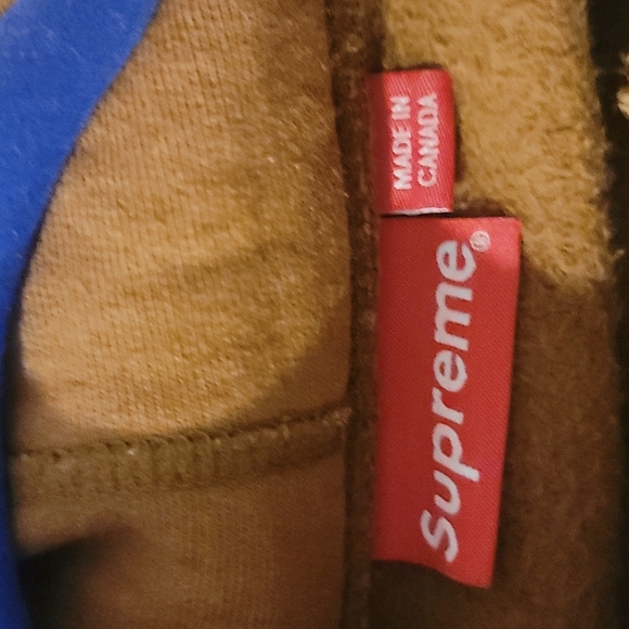 Supreme hoodie - Picture 3 of 4